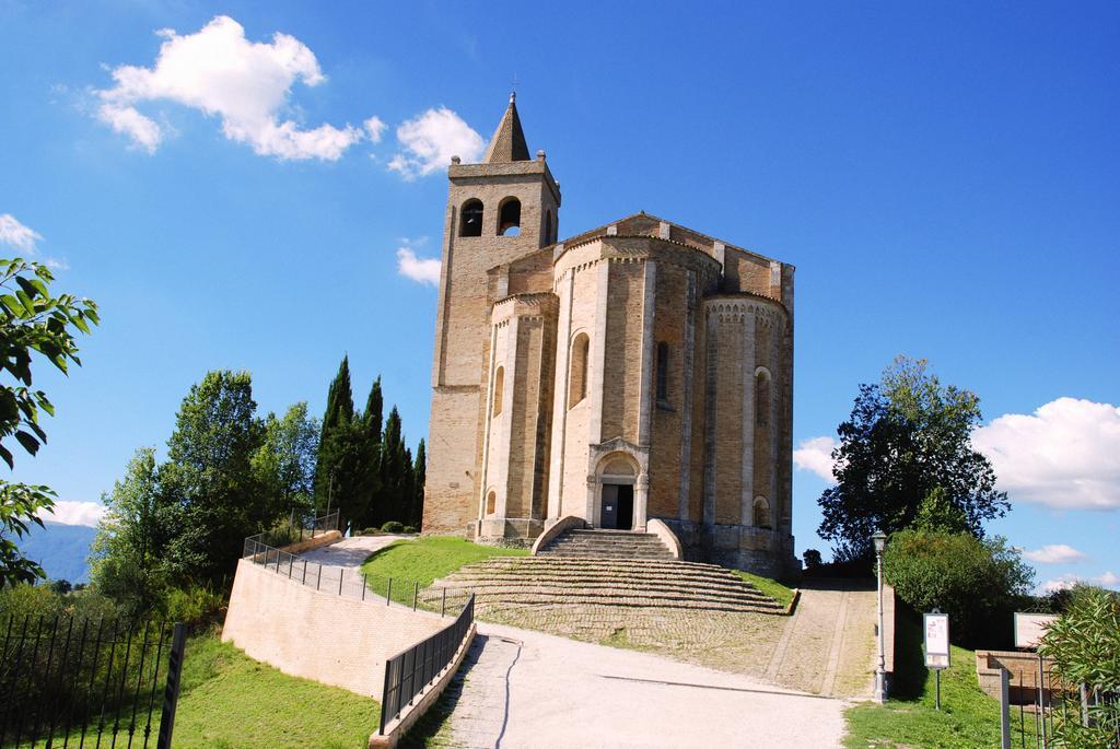 Il Casale Di Giovanna Offida Exterior foto