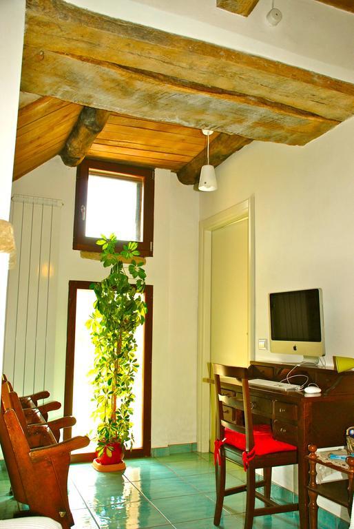 Il Casale Di Giovanna Offida Exterior foto